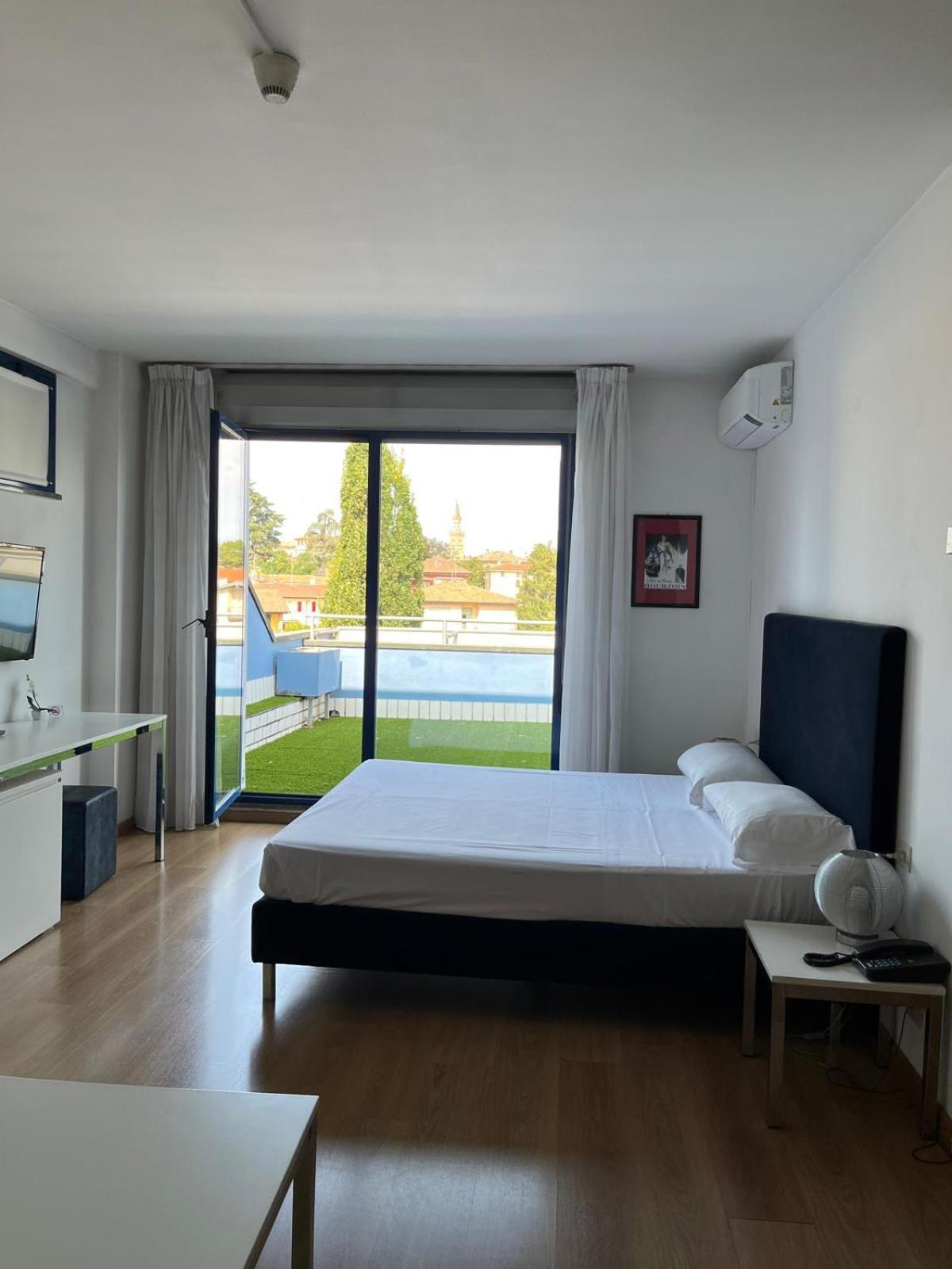 Park Hotel Residence Crema Luaran gambar