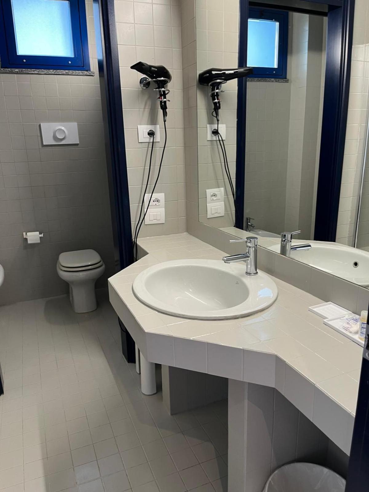Park Hotel Residence Crema Luaran gambar
